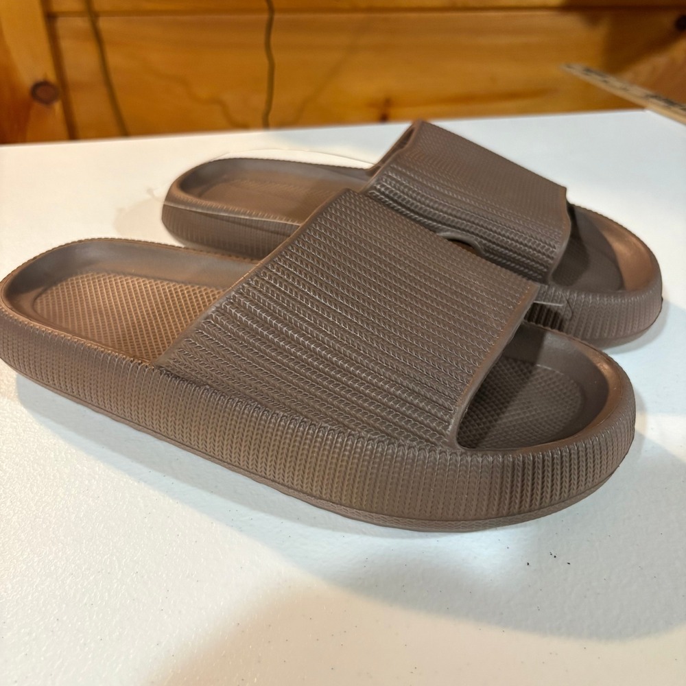 Cloud Slides Brown EVA Foam‎ Pillow Recovery Sandals Womens 7.5-8.5 Mens 6-7